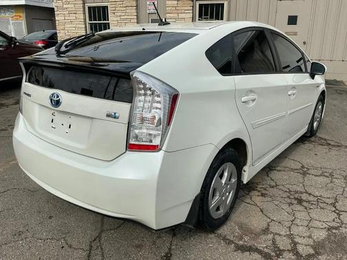 2010 Toyota Prius V