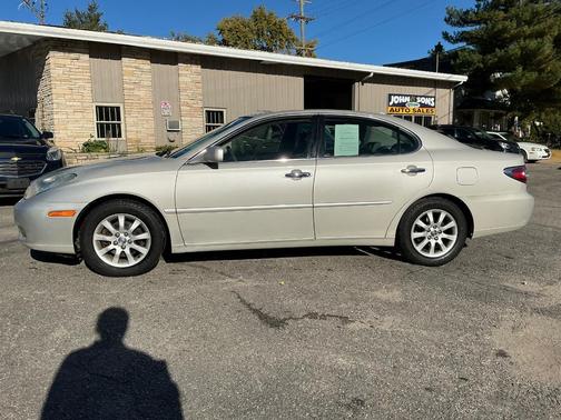 2002 Lexus ES 300 Base
