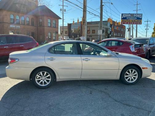 2002 Lexus ES 300 Base