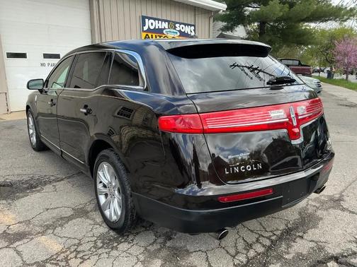 Kodiak Brown Metallic 2013 Lincoln MKT EcoBoost