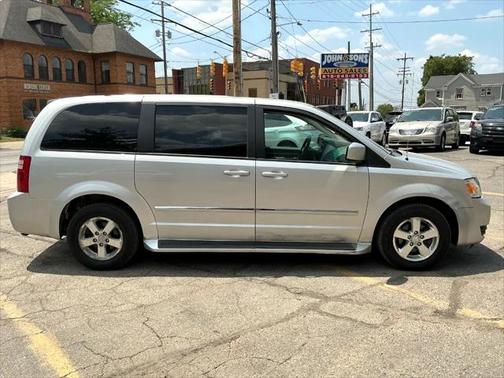 2008 Dodge Grand Caravan SXT