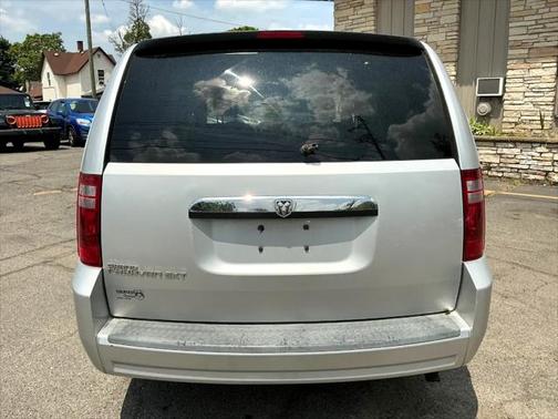 2008 Dodge Grand Caravan SXT