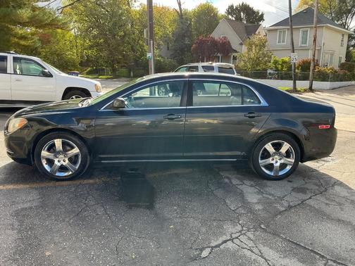 2011 Chevrolet Malibu 2LT