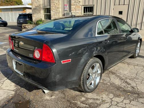 2011 Chevrolet Malibu 2LT