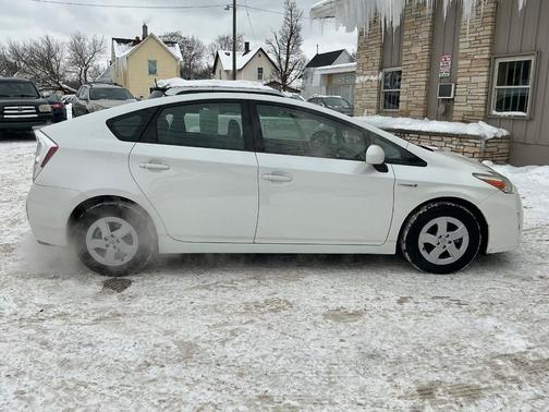 2010 Toyota Prius V