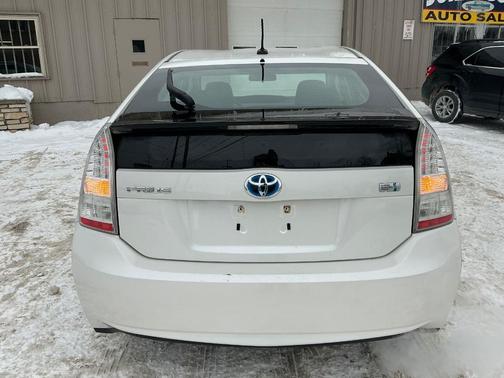 2010 Toyota Prius V