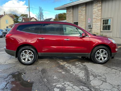 2012 Chevrolet Traverse LT
