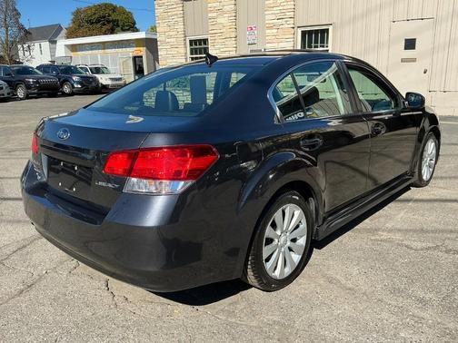 2011 Subaru Legacy Limited