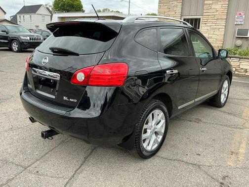 Black 2012 Nissan Rogue SV w/SL Pkg