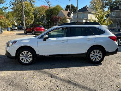 2019 Subaru Outback 2.5i Premium