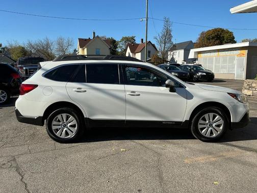 2019 Subaru Outback 2.5i Premium