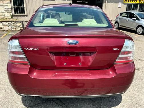 2008 Ford Taurus SEL