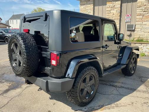 Black Clearcoat 2010 Jeep Wrangler Sahara