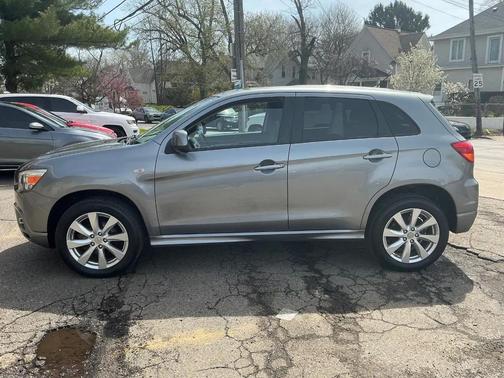2012 Mitsubishi Outlander Sport SE