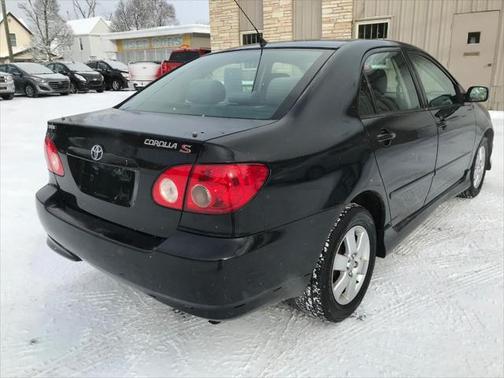 2005 Toyota Corolla CE