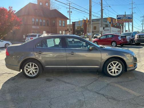 2011 Ford Fusion SEL