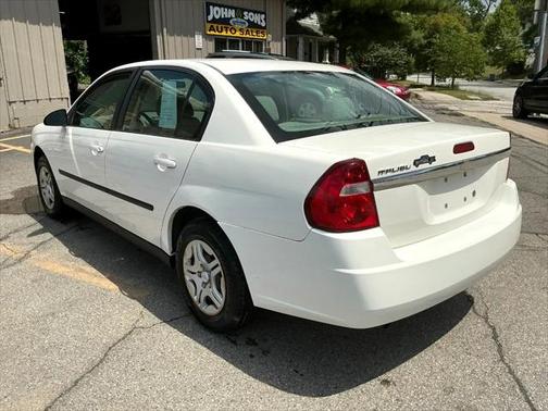 2005 Chevrolet Malibu Base