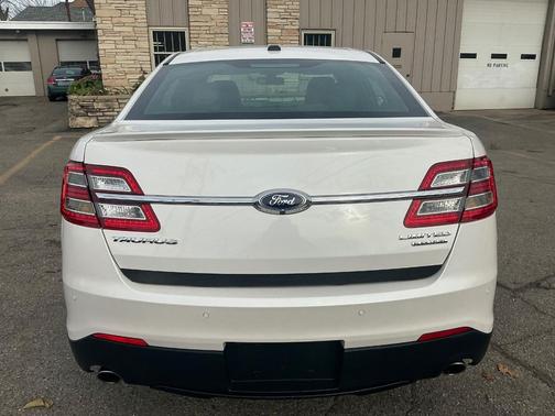 2014 Ford Taurus Limited