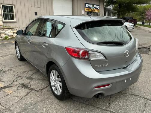 Gray 2012 Mazda Mazda3 i Touring