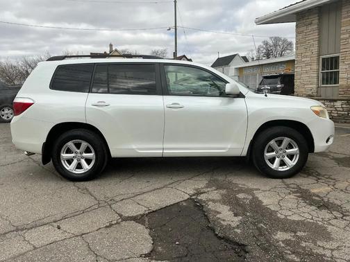 Pearl White 2008 Toyota Highlander Base