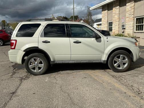 2009 Ford Escape XLT