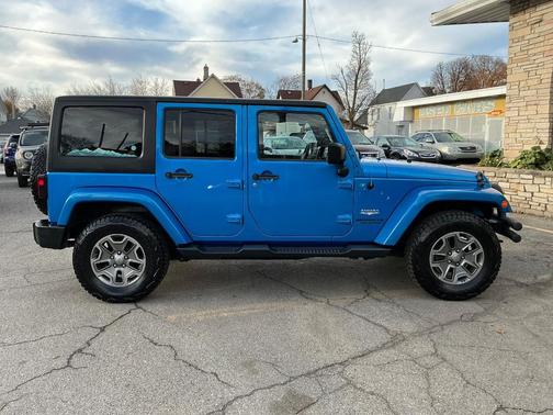 2015 Jeep Wrangler Unlimited Sahara