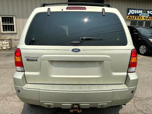 2005 Ford Escape Limited