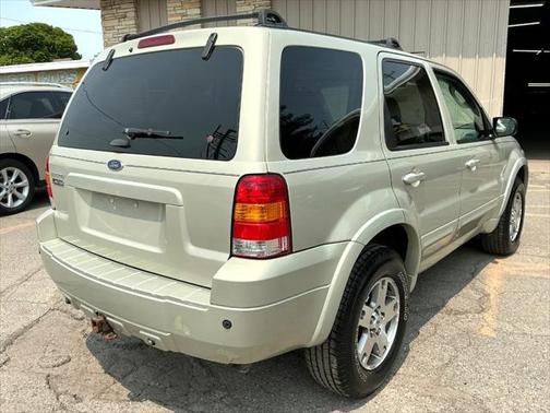 2005 Ford Escape Limited