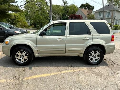 2005 Ford Escape Limited