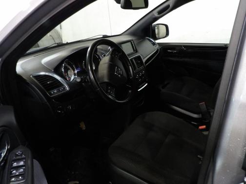 2020 Dodge Grand Caravan SE