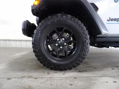 2024 Jeep Wrangler 4xe Sport