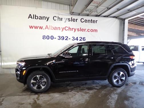 2024 Jeep Grand Cherokee 4xe Base