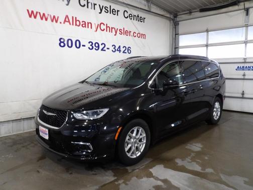 2022 Chrysler Pacifica Touring-L