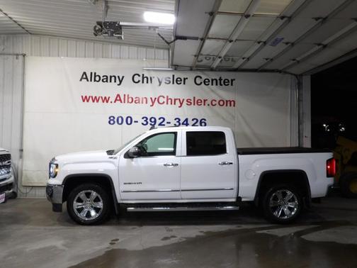 Black 2018 GMC Sierra 1500 SLT