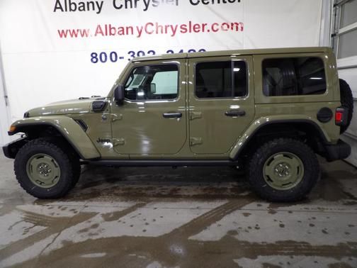 2025 Jeep Wrangler 4xe Sport