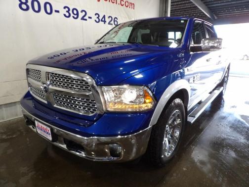 2016 RAM 1500 Laramie