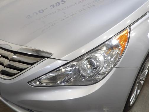 2011 Hyundai SONATA SE 2.0T