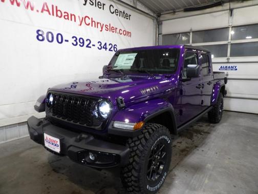 2026 Jeep Gladiator Sport