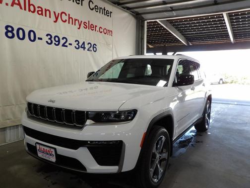 Bright White Clearcoat 2026 Jeep Grand Cherokee Limited