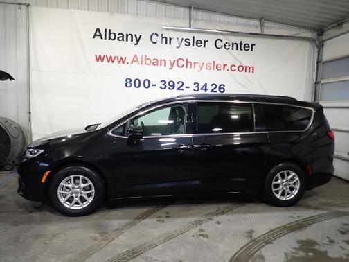 2022 Chrysler Pacifica Touring-L