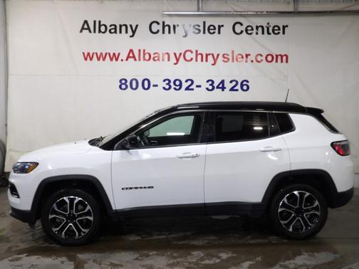 White 2023 Jeep Compass Limited