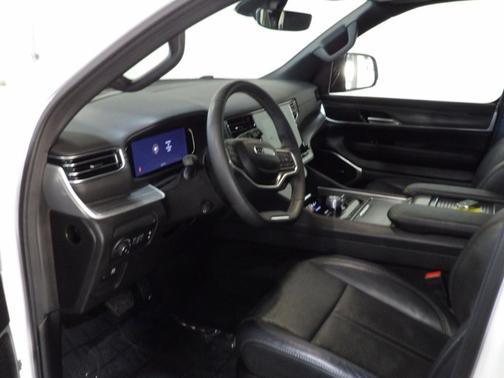 2024 Jeep Wagoneer Series III