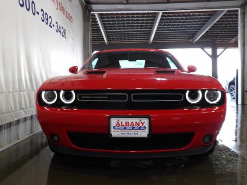 2015 Dodge Challenger SXT Plus