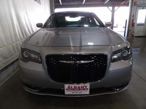 2017 Chrysler 300 S