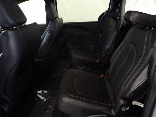 2020 Chrysler Pacifica Launch Edition