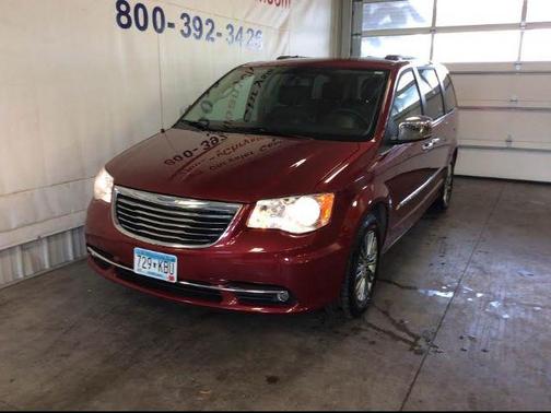 Photo 2 of 11 of 2013 Chrysler Town & Country Touring-L