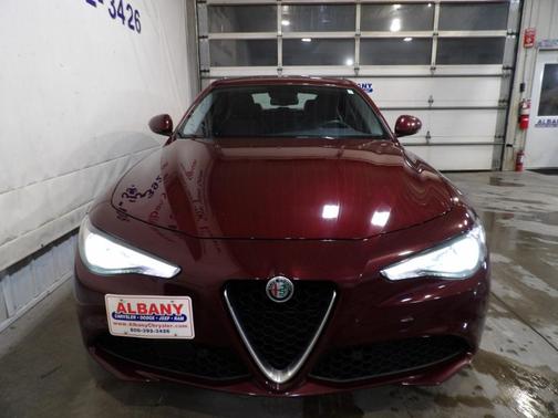 2017 Alfa Romeo Giulia Ti