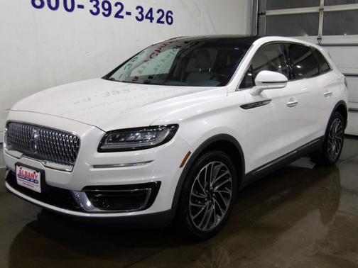 2019 Lincoln Nautilus Reserve