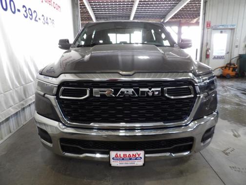 Granite Crystal Metallic 2026 RAM 1500 Big Horn
