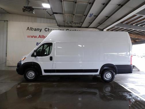 Bright White Clearcoat 2026 RAM ProMaster 3500 Base